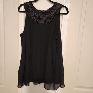 Addition Elle, Black sleeveless top, Elegant, round ribbon neck, pin tuck, Silky